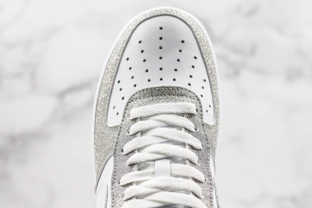 Nike Air Force 1 Low Modelo Silver - Sleek and Stylish Sneakers