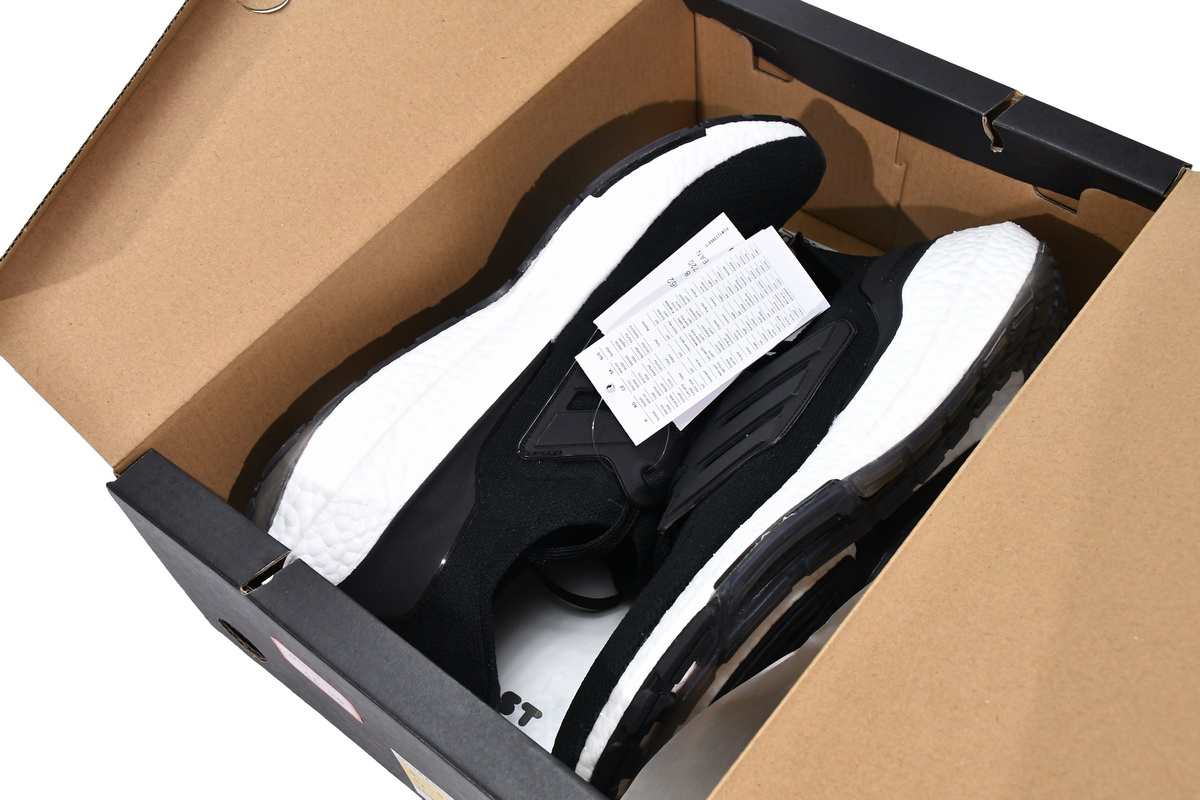 Adidas UltraBoost 22 Black White GX3062 - Latest Release & Unbeatable Comfort