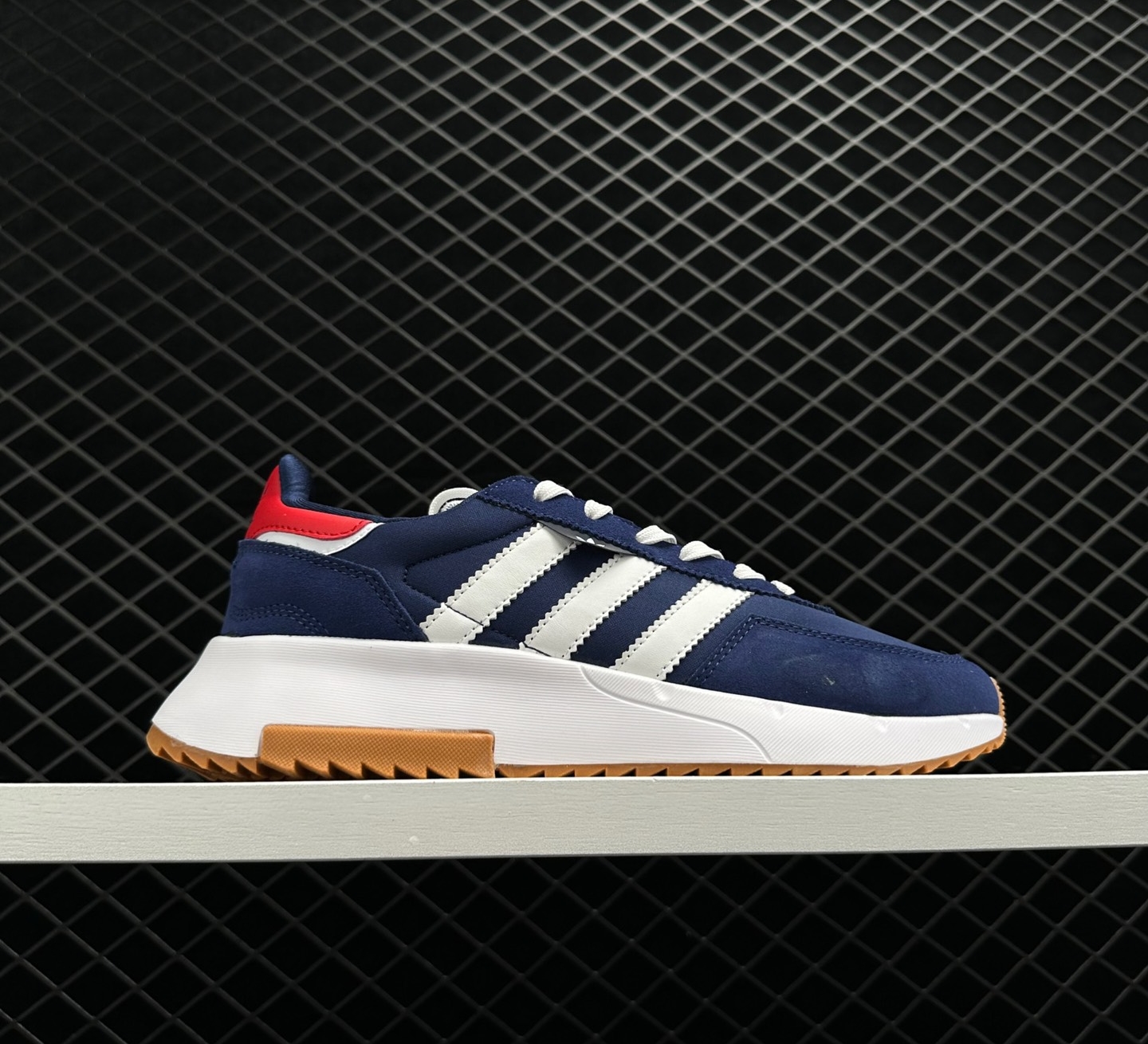 Adidas Retropy F2 Legend Ink Gum - Stylish Retro Sneakers