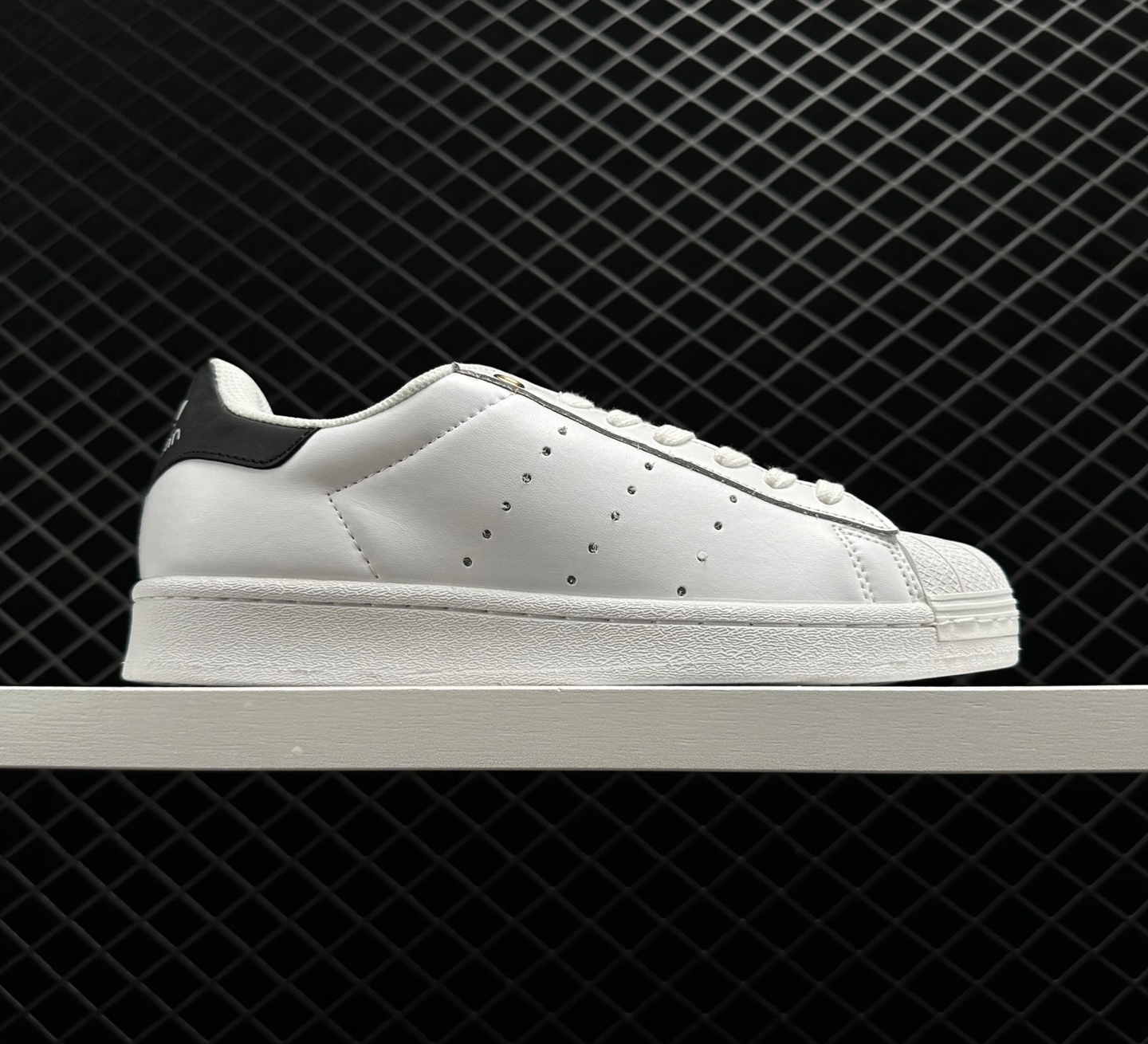 Adidas Originals Superstar Stan Smith J White Black FX7887 - Stylish Classic Sneakers!