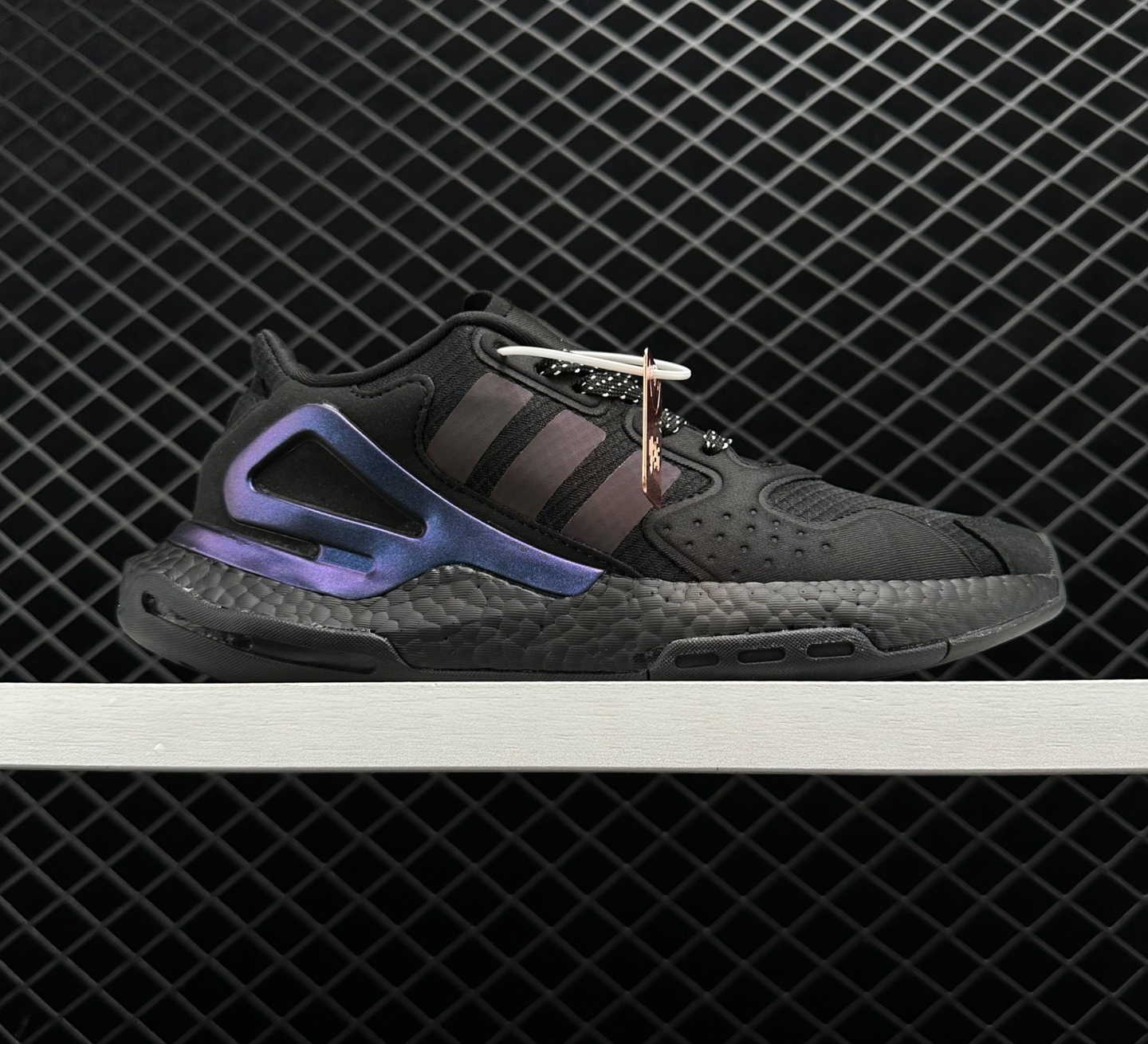 Adidas Originals Day Jogger Black FY3015 - Stylish and Comfortable Joggers