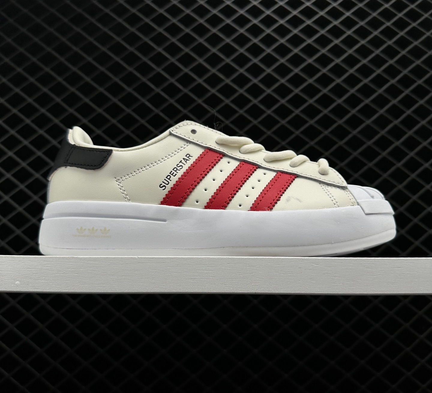 Adidas Superstar Ayoon W - Red | Elevate Your Style