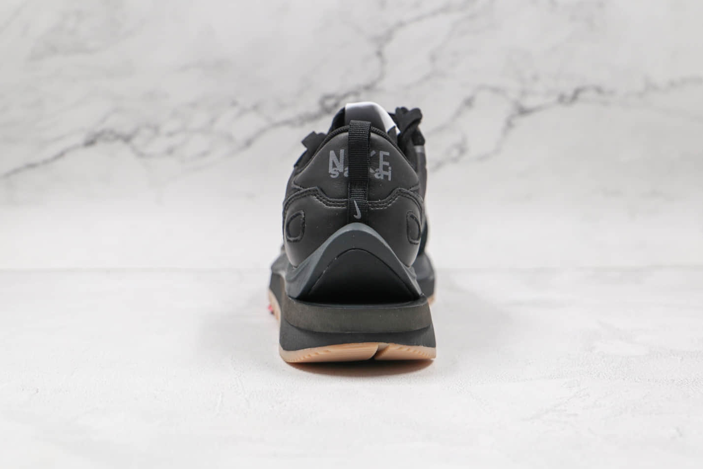 Nike sacai x VaporWaffle 'Black Gum' DD1875-001 - Premium Sneakers with Unique Design