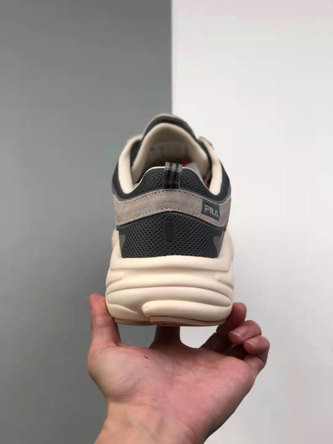 FILA Vintage Sports Martian Daddy Shoes F12W111141CGT - Retro Style Footwear