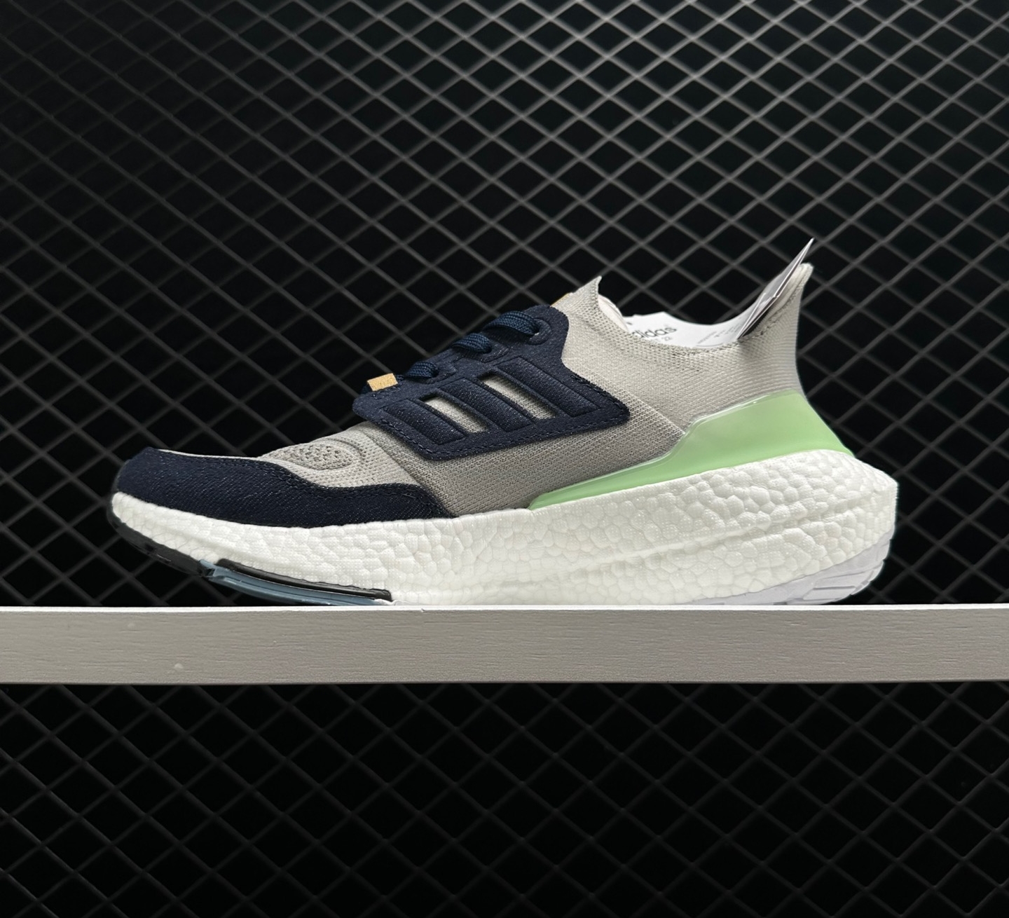 Adidas UltraBoost 22 Shoes 'Halo Silver' GX9158 - Lightweight, Responsive Athletic Footwear