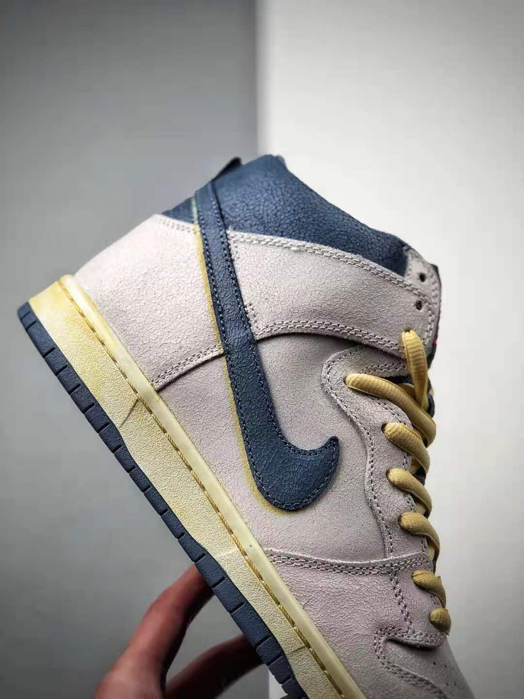 Atlas x Nike SB Dunk High Lost At Sea White Ocean Fog CZ3334-100: Exclusive Collaboration for Your Sneaker Collection