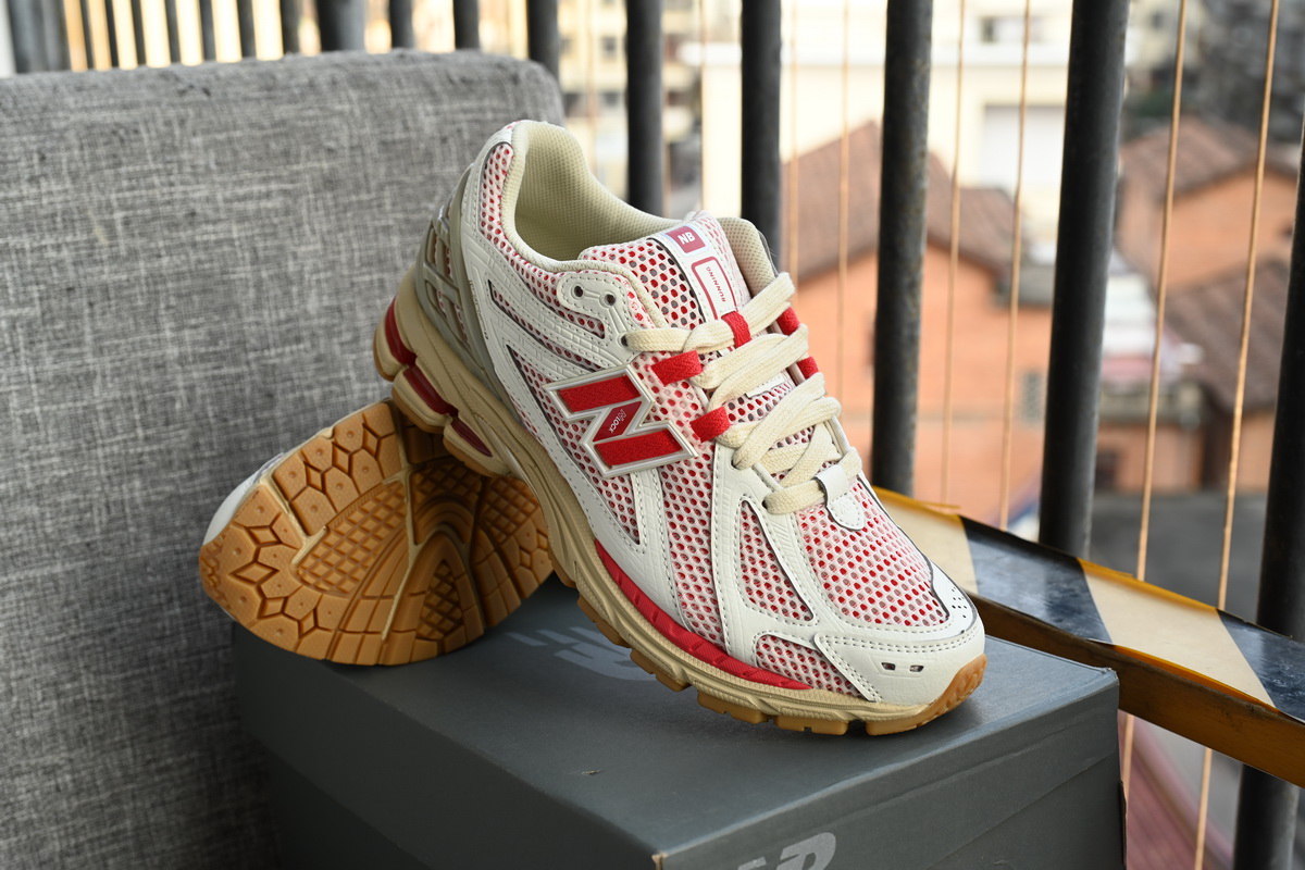 New Balance 1906R 'Sea Salt True Red' M1906RO: Stylish Performance Shoes