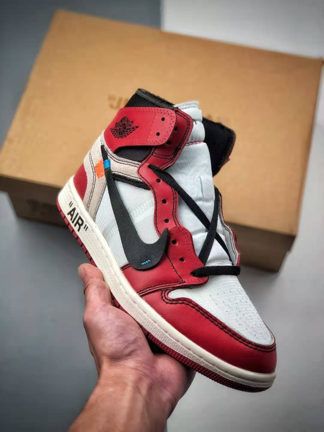 Off-White x Air Jordan 1 Retro High OG 'Chicago' AA3834-101