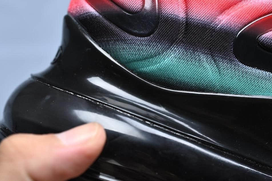 Nike Air Max 720 'Color Streaks' AO2924-023 - Supreme Comfort & Vibrant Design
