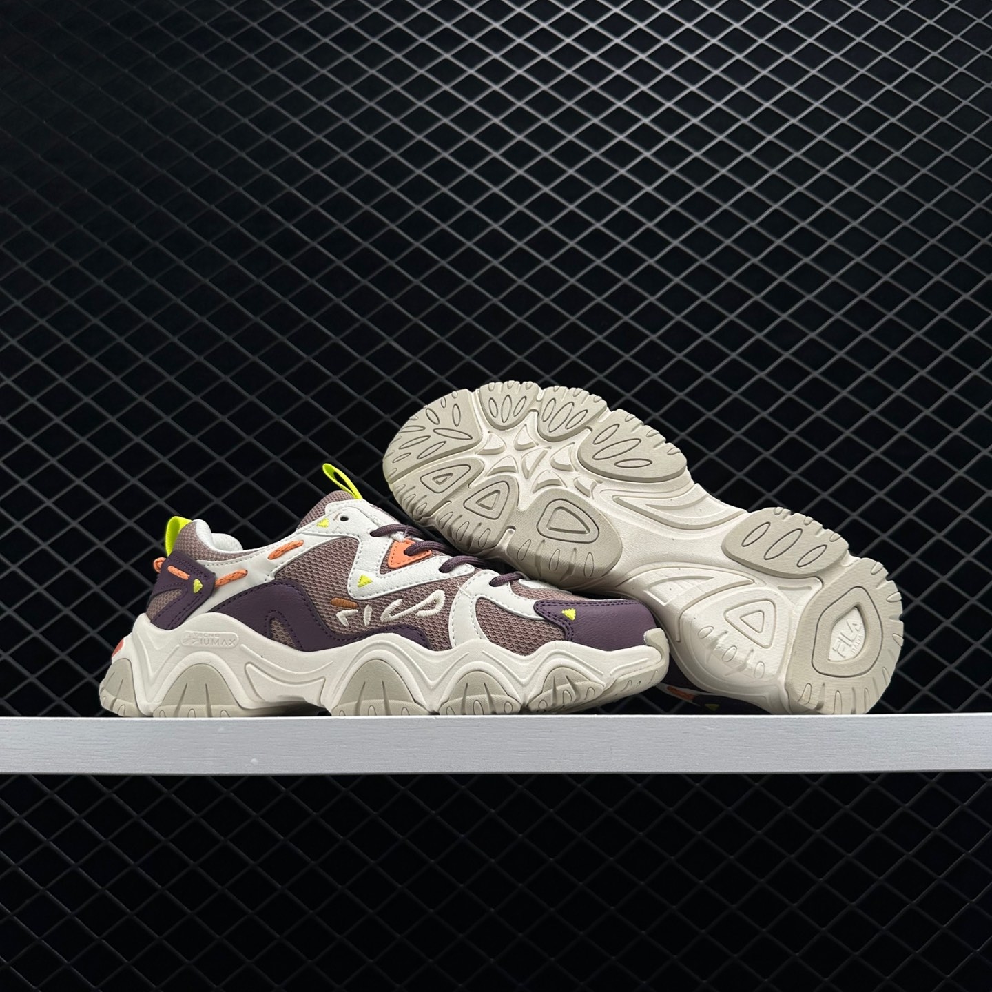 Fila HERITAGE Collection FLUID 4 Women's Green Sneakers - Stylish and comfortable footwear for women