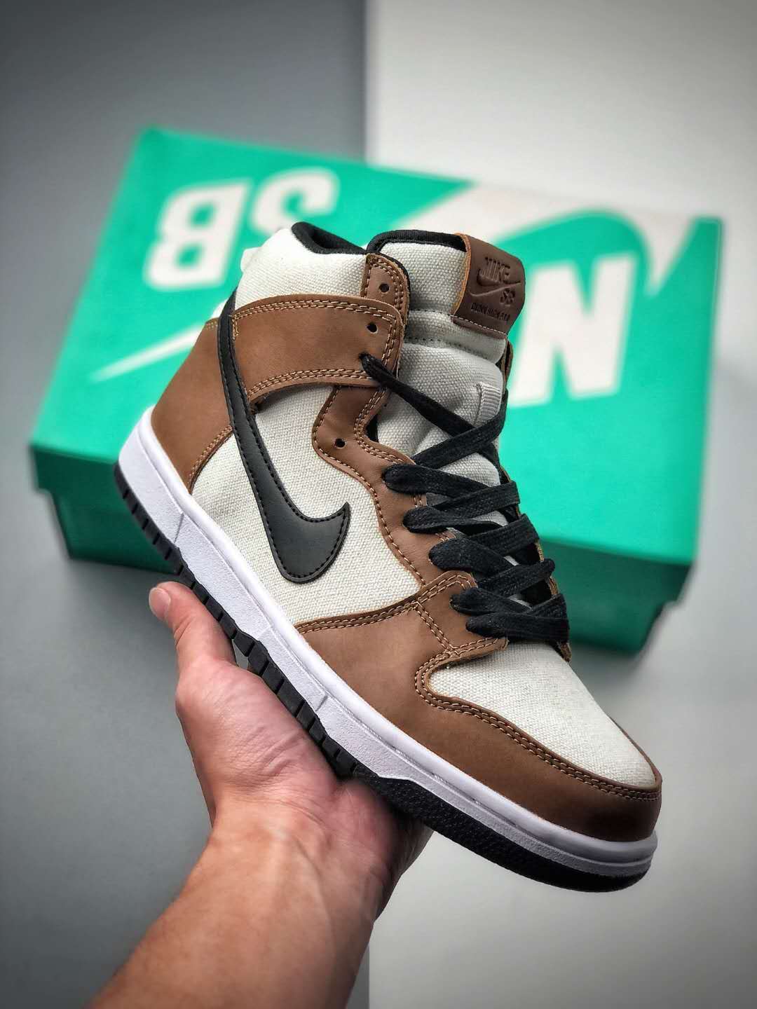 Nike SB Dunk High Baroque Brown BQ6826-201 - Iconic Sneakers for Style and Performance
