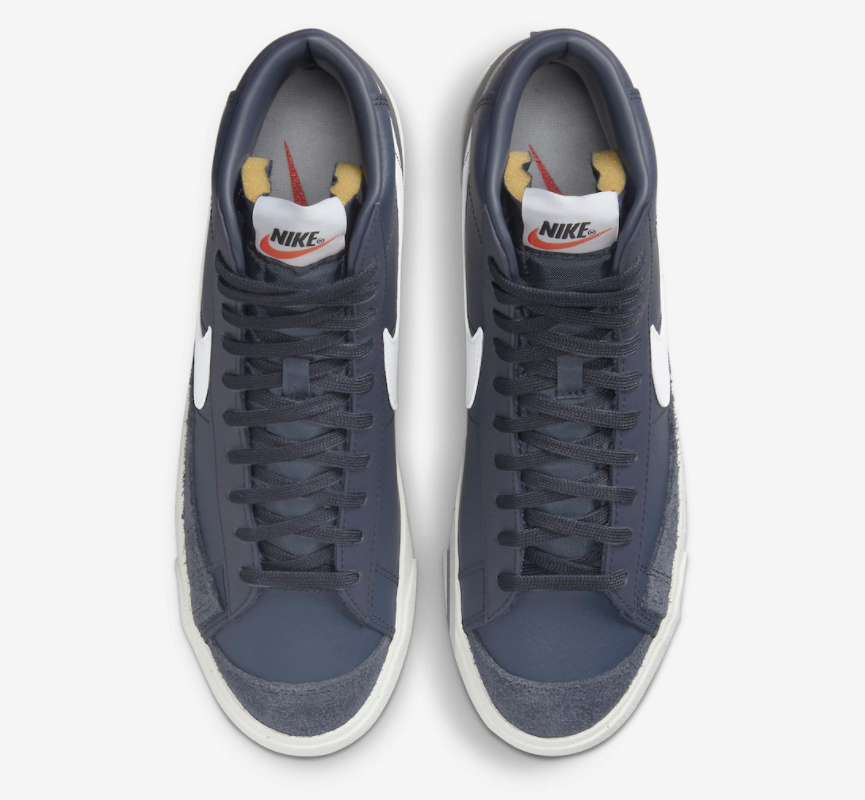 Nike Blazer Mid '77 Vintage 'Thunder Blue' BQ6806-401: Retro Style with Timeless Appeal