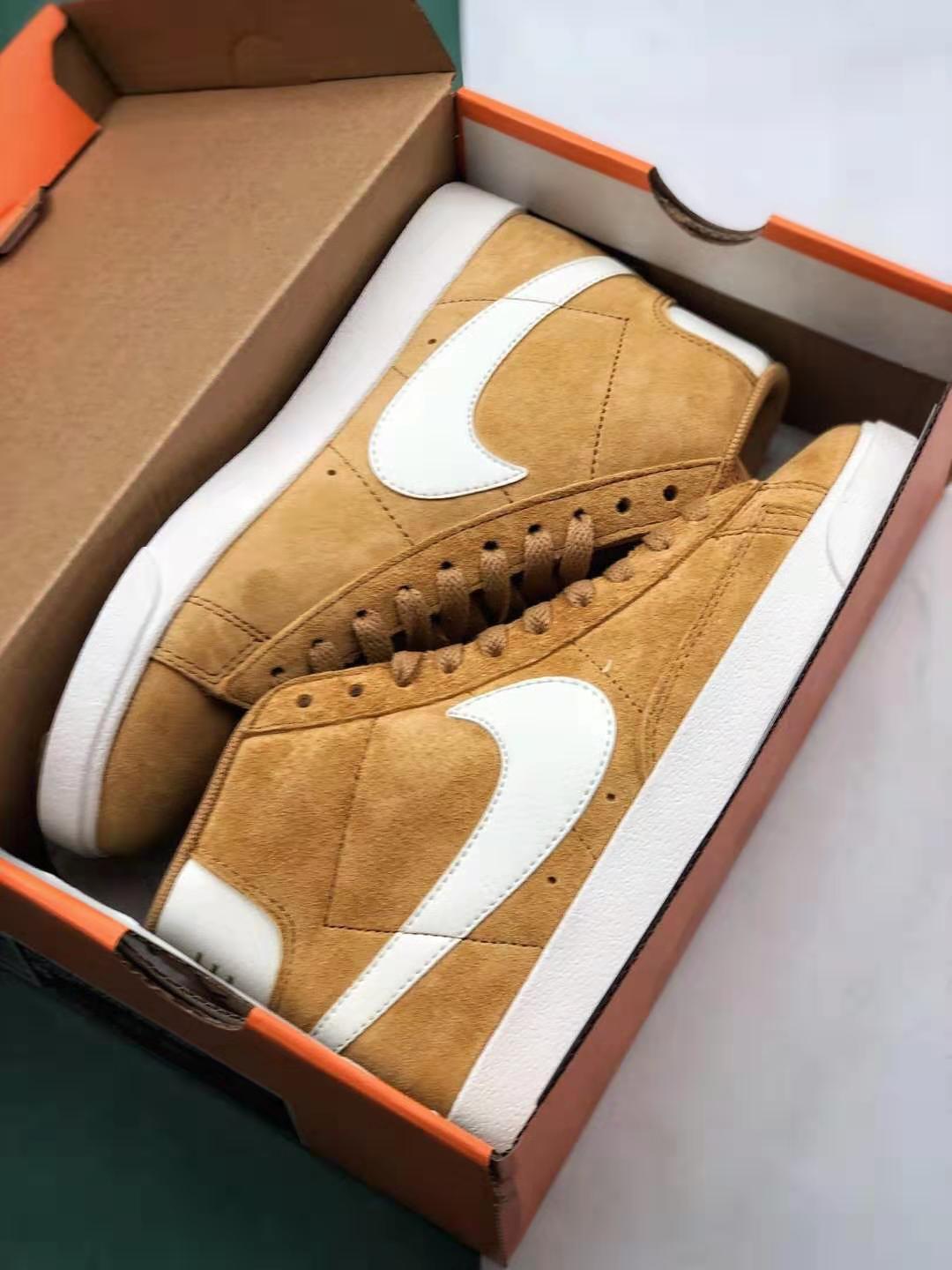 Nike Blazer Mid 77 Suede Vintage: Elemental Gold/Sail/Black 917862 700