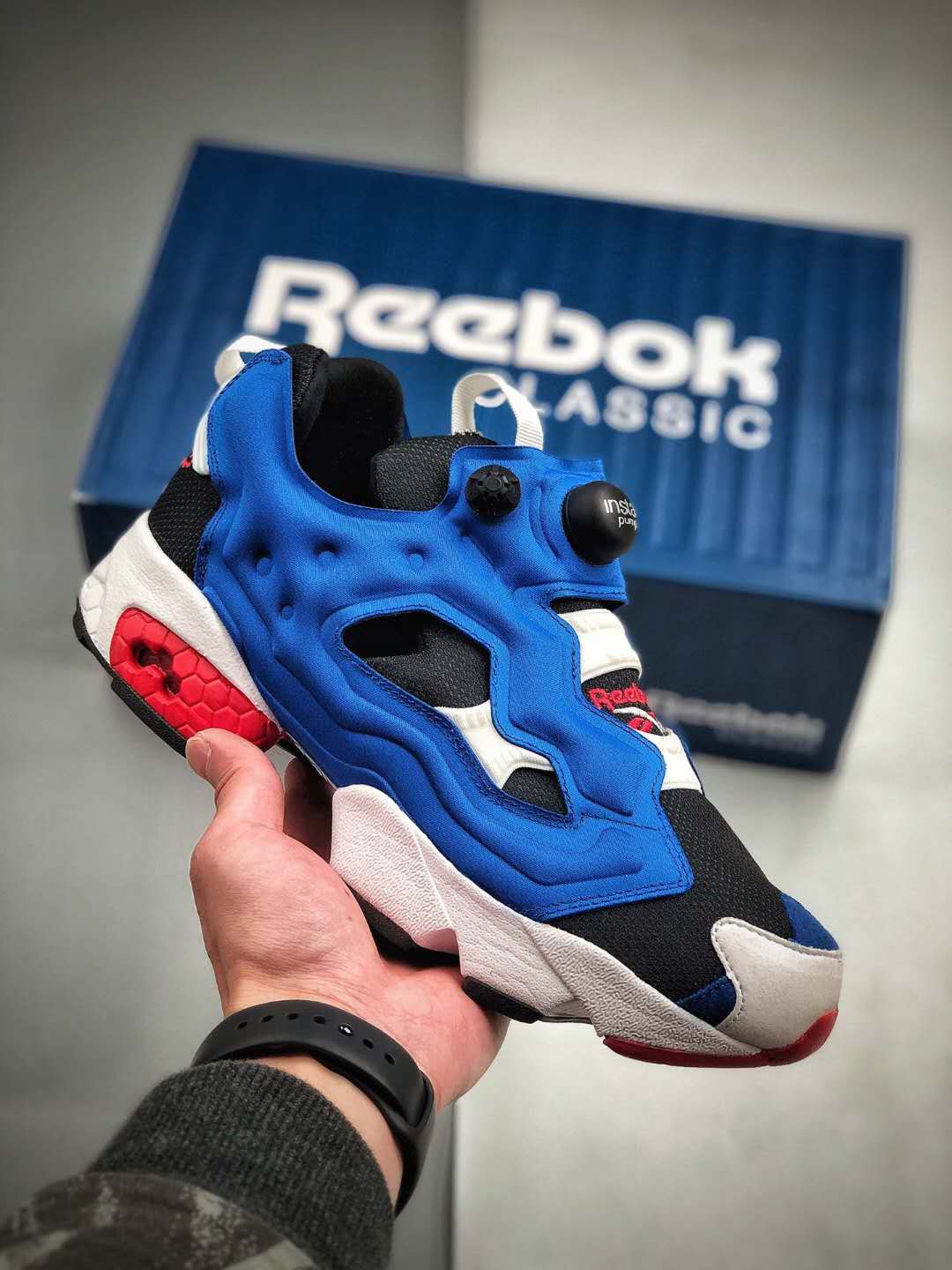 Reebok InstaPump Fury OG 'Tricolor' M40934 - Stylish and Iconic Sneakers