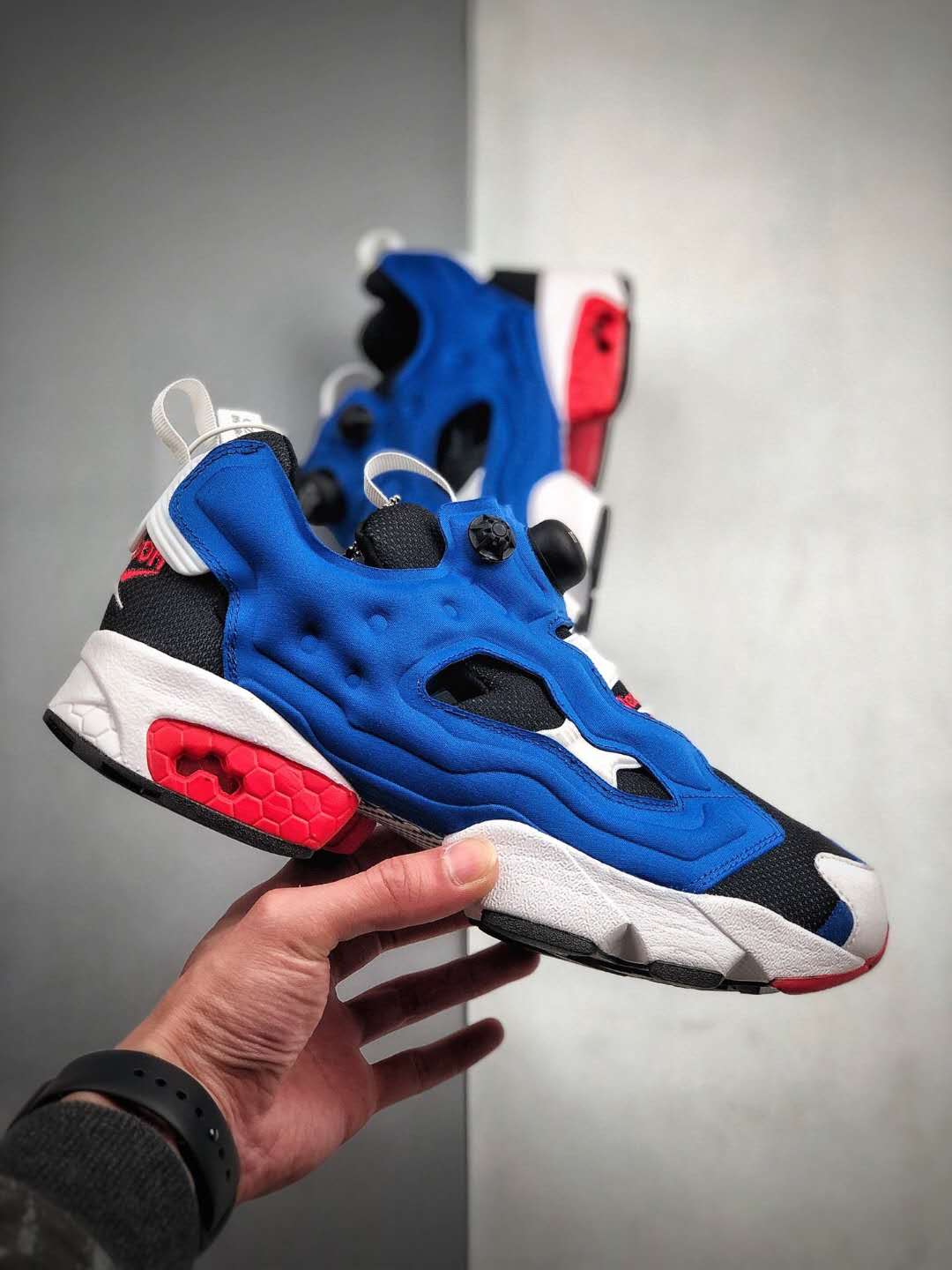 Reebok InstaPump Fury OG 'Tricolor' M40934 - Stylish and Iconic Sneakers
