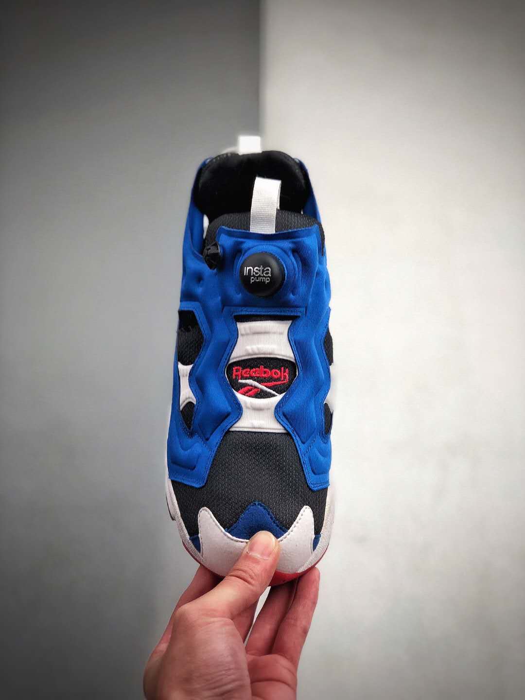 Reebok InstaPump Fury OG 'Tricolor' M40934 - Stylish and Iconic Sneakers