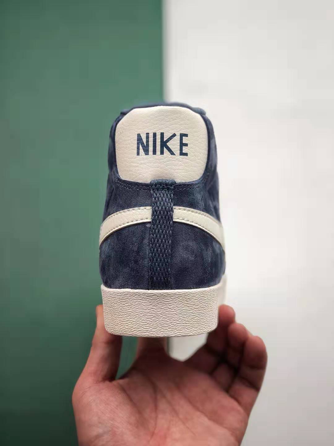 Nike Blazer Mid Vintage Suede 'Particle Pink' 917862-601 - Stylish Retro Sneakers