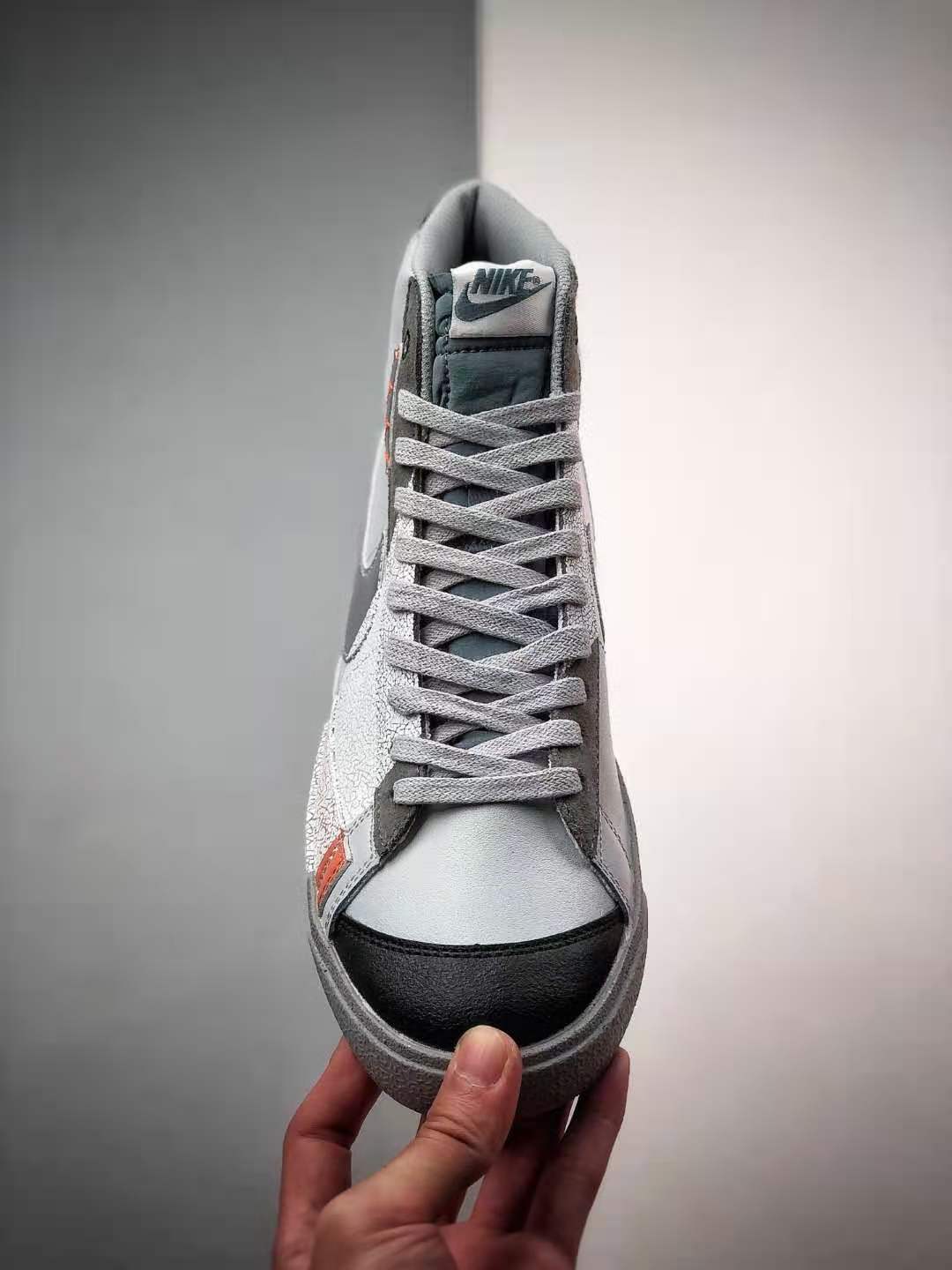 Nike Blazer Mid '77 Vintage 'Shanghai' DC9170-001 - Stylish and Timeless Fashion Sneakers