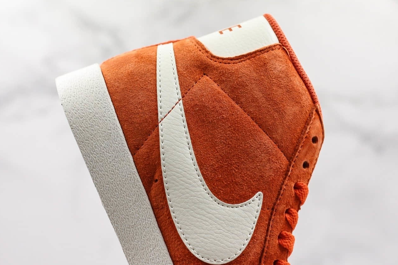 Nike Blazer Mid 77 Suede Vintage Red White 917862 800 - Premium Retro Design for Stylish Sneaker Enthusiasts