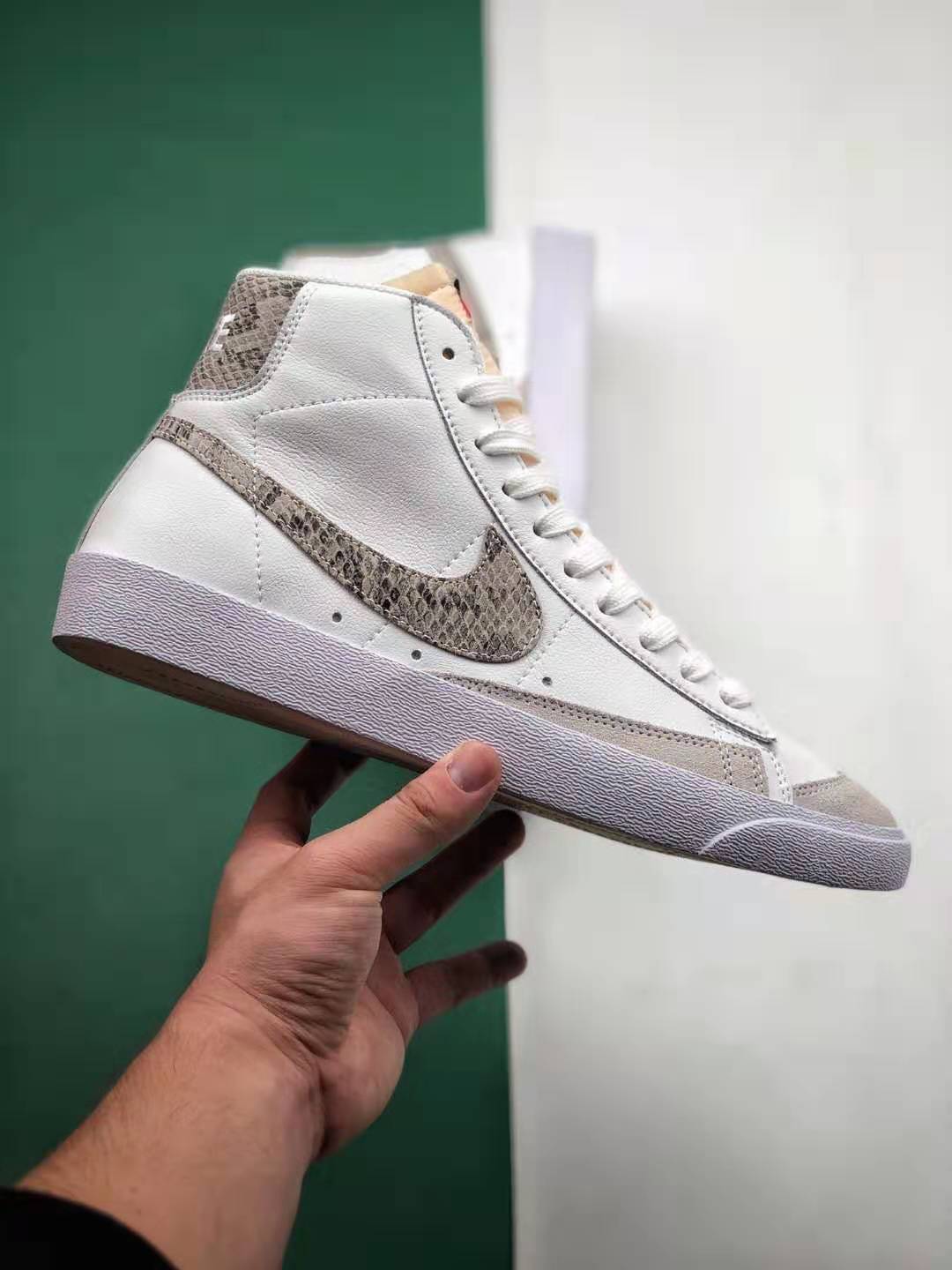 Nike Blazer Mid Vintage 'Snakeskin Swoosh' CI1176-101 - Stylish and On-Trend Sneakers
