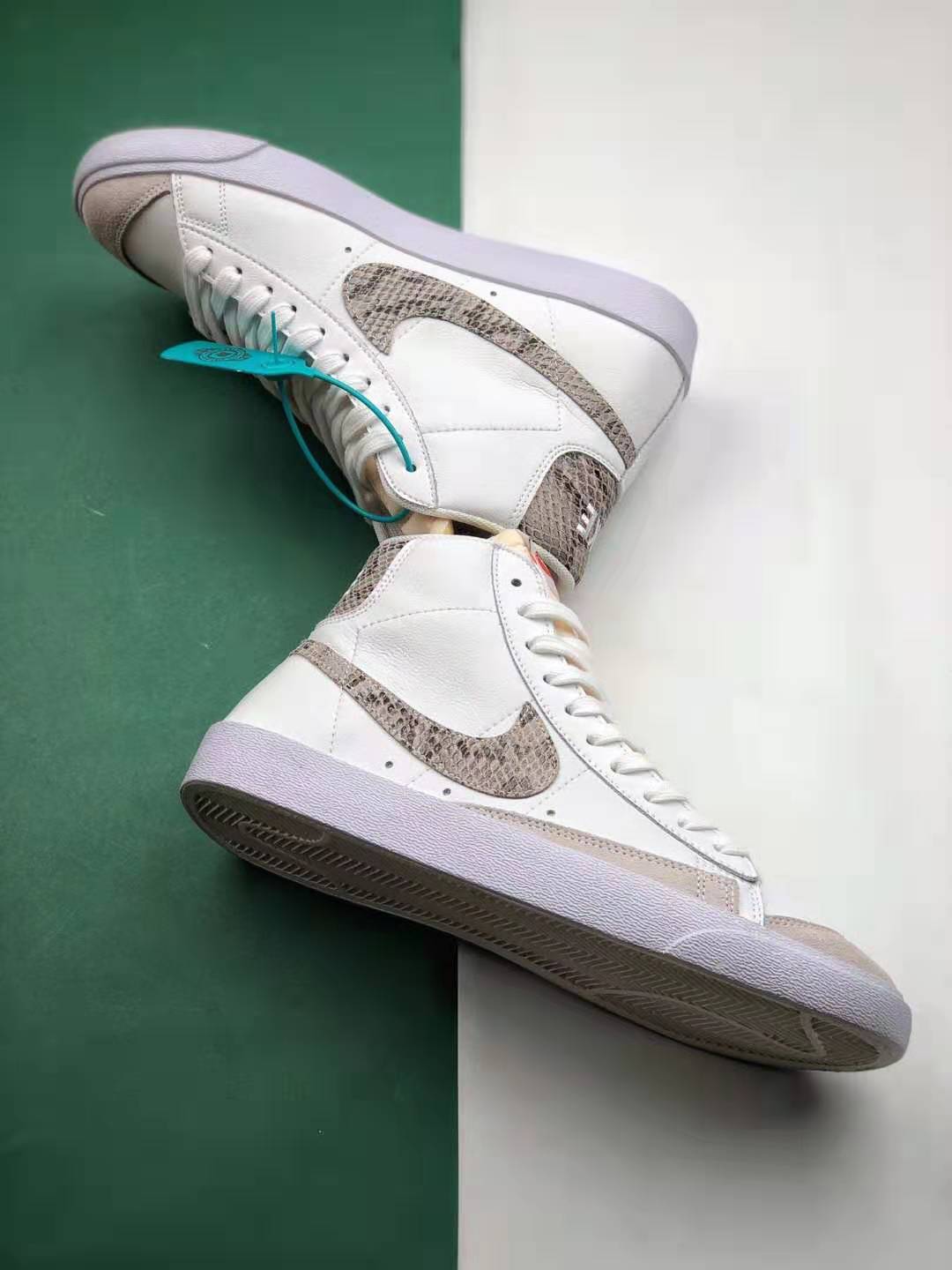 Nike Blazer Mid Vintage 'Snakeskin Swoosh' CI1176-101 - Stylish and On-Trend Sneakers