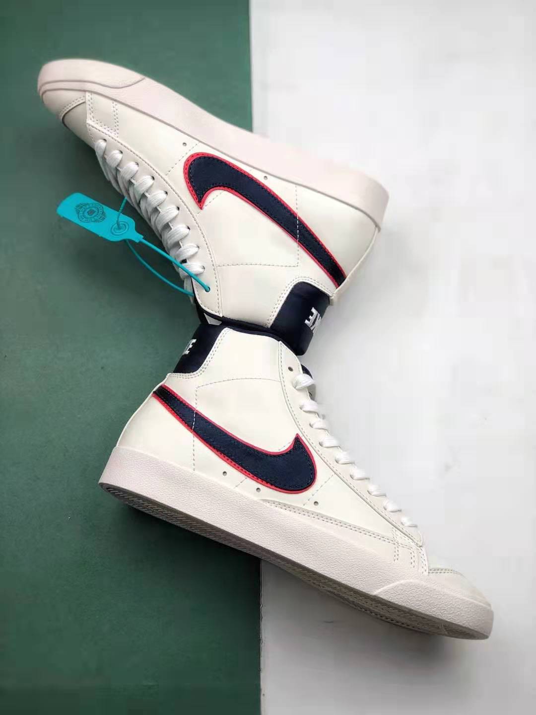 Nike Blazer Mid '77 Vintage 'City Pride Chicago' CD9318-100 - Iconic Retro Sneakers Inspired by Chicago's Rich Heritage!