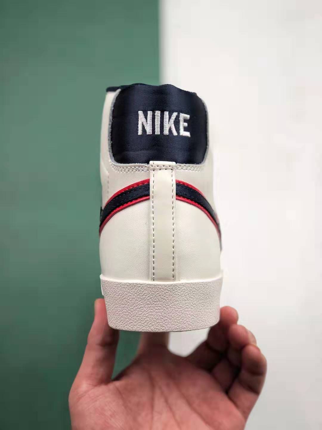 Nike Blazer Mid '77 Vintage 'City Pride Chicago' CD9318-100 - Iconic Retro Sneakers Inspired by Chicago's Rich Heritage!